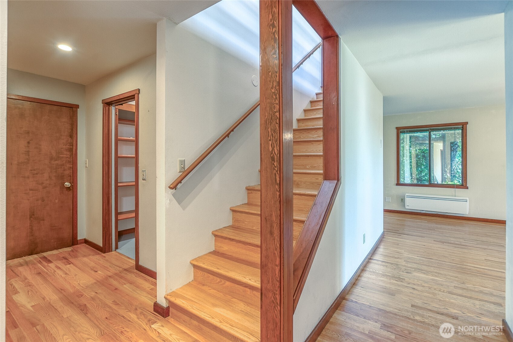 461 Cascade Way Property Photo 11