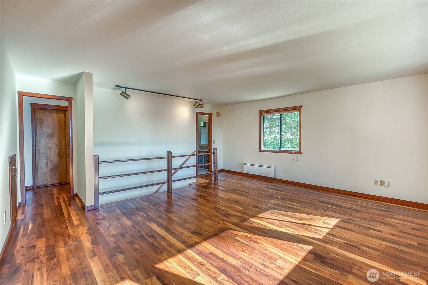 461 Cascade Way Property Photo 28