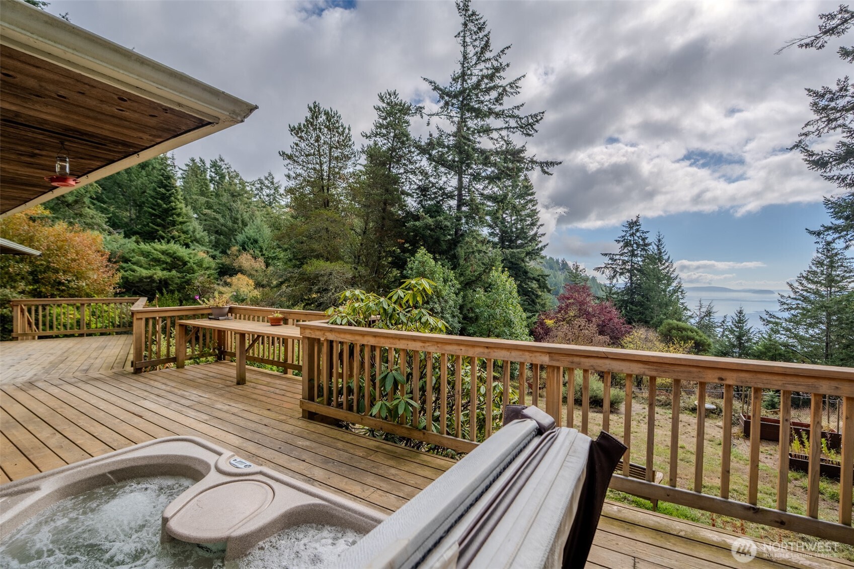 461 Cascade Way Property Photo 35