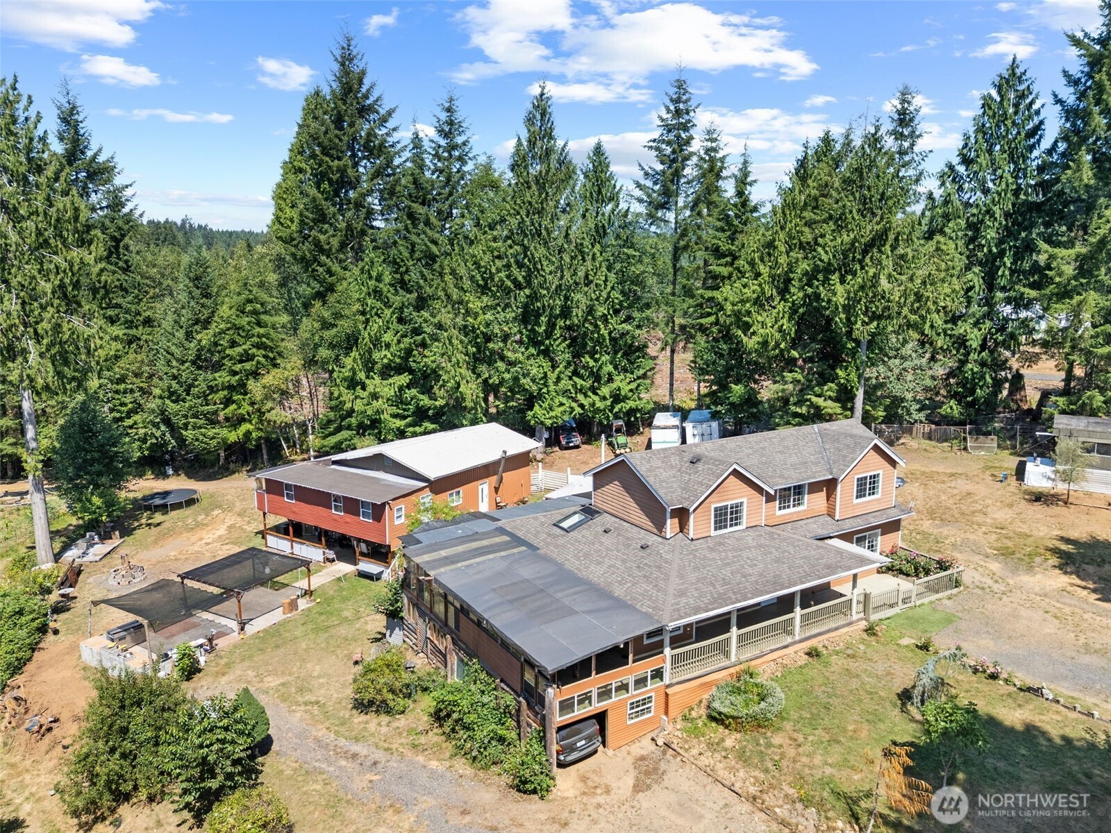 1407 Slide Creek Road Property Photo 6