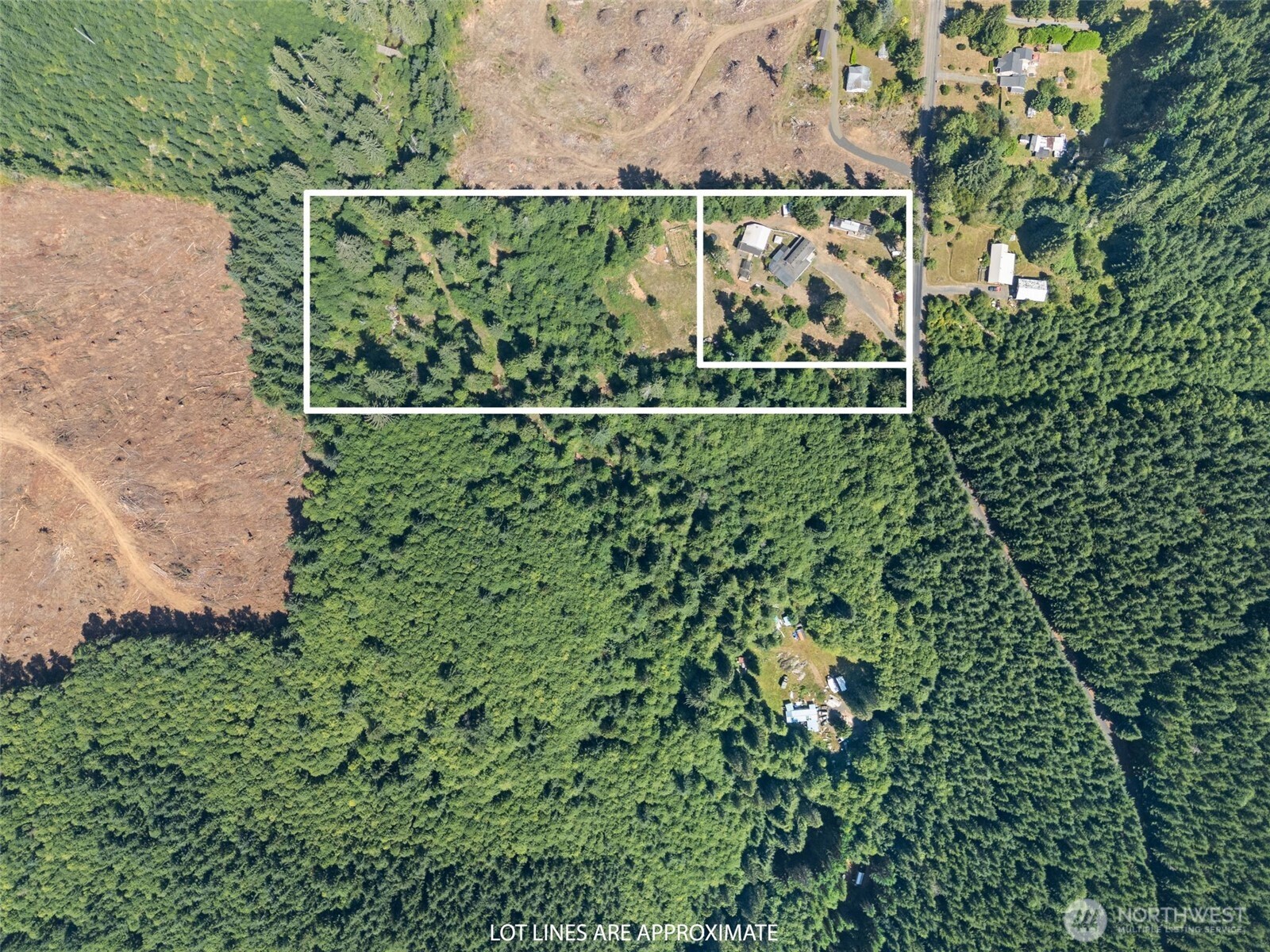 1407 Slide Creek Road Property Photo 8