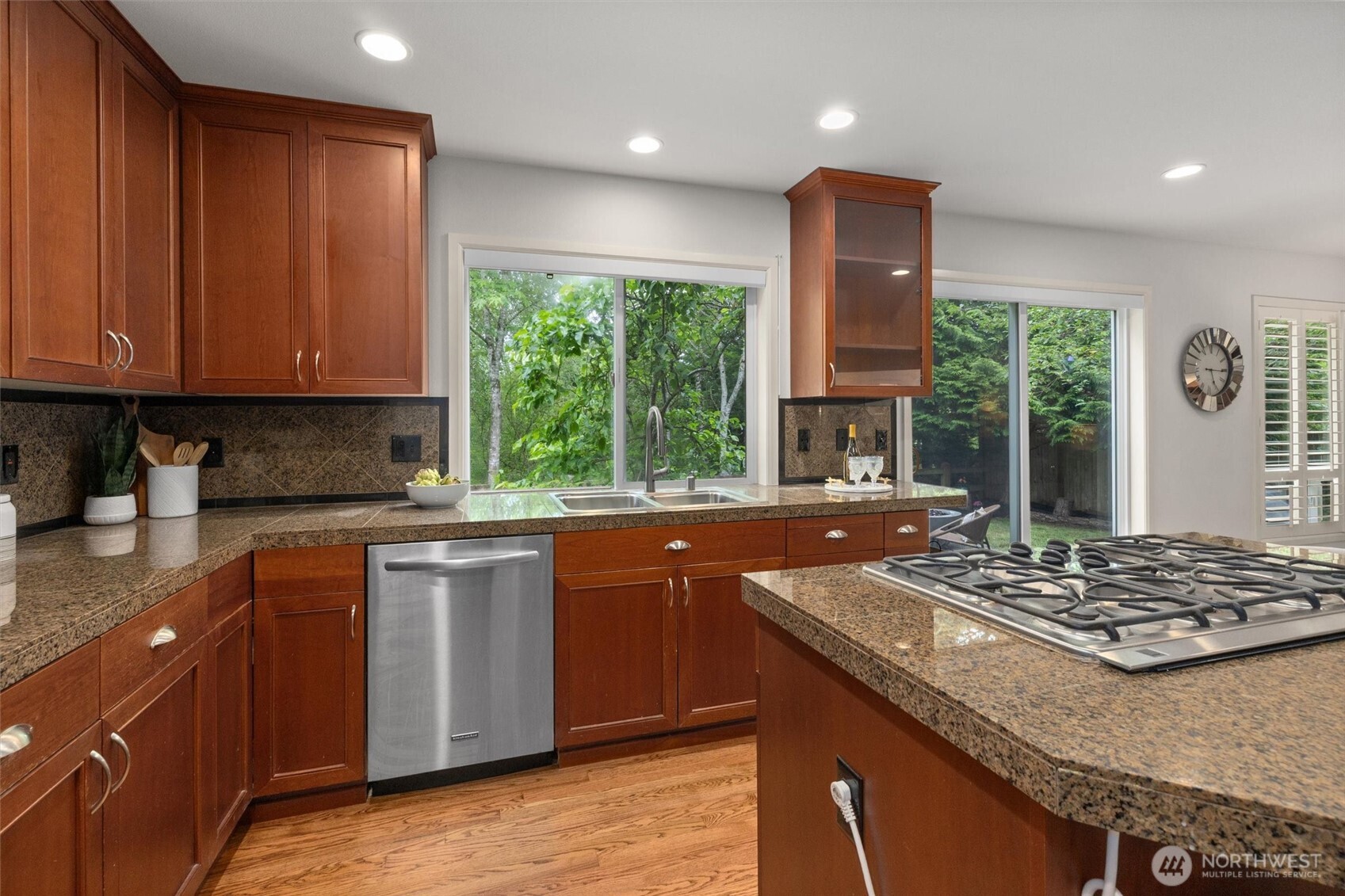 1021 271st Avenue Property Photo 11