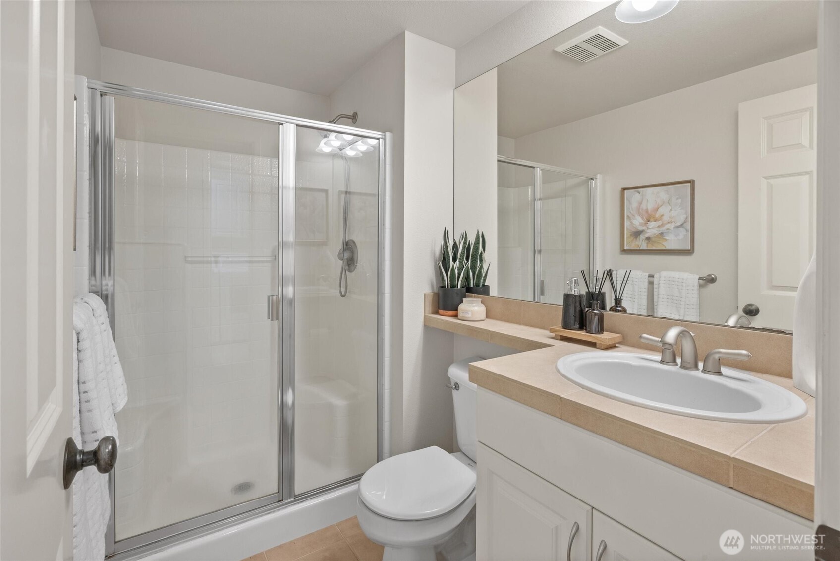 1021 271st Avenue Property Photo 25