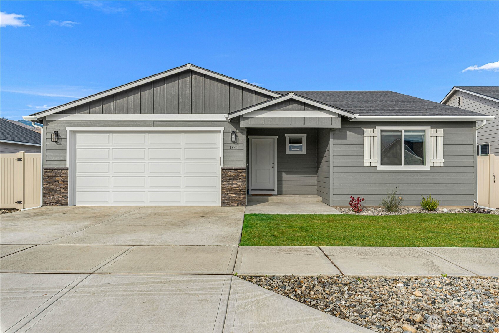 104 Salmon Drive Property Photo 1
