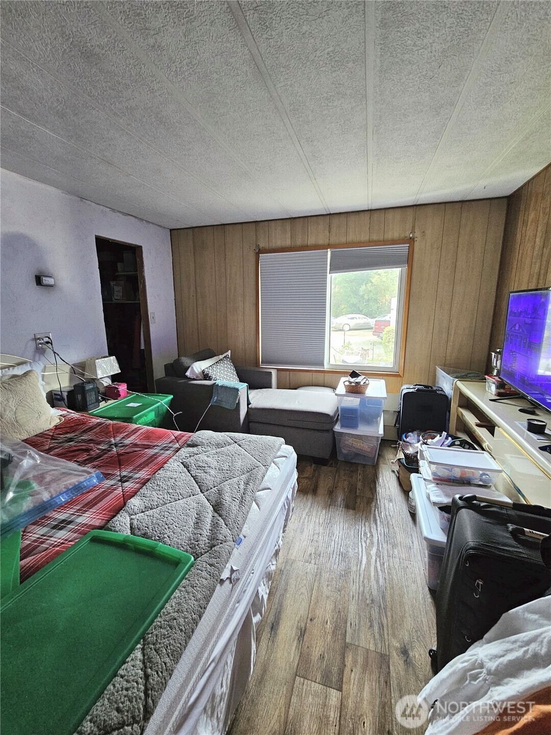 4816 252nd Street Property Photo 4