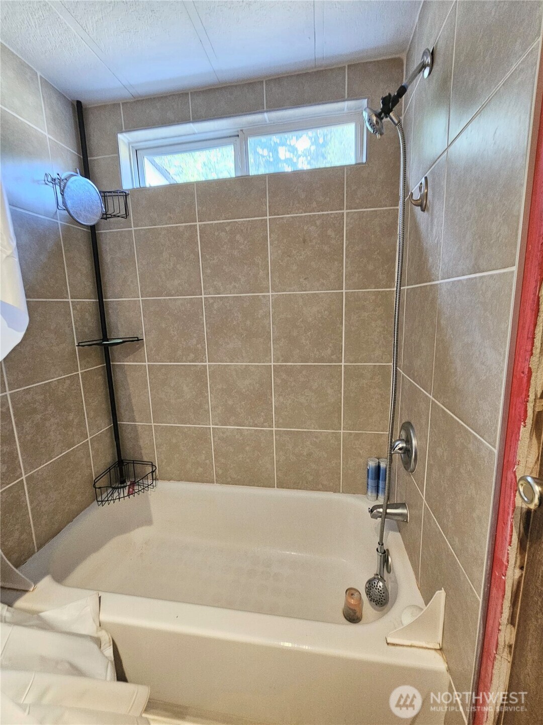 4816 252nd Street Property Photo 5