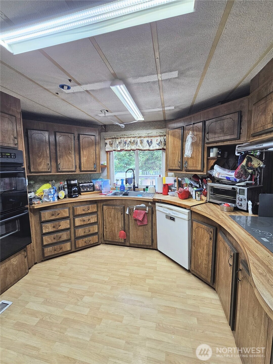 4816 252nd Street Property Photo 12
