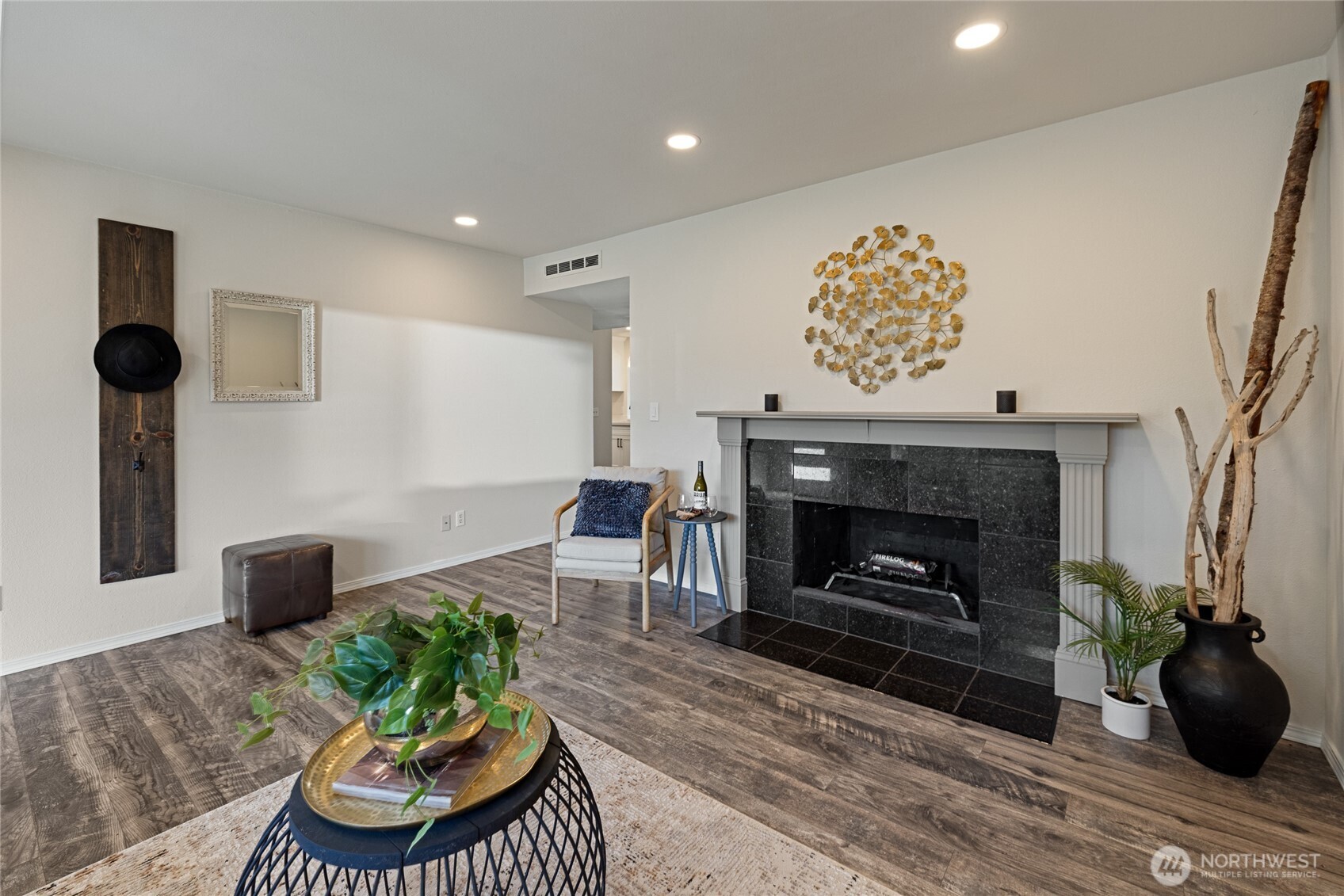 1709 36th Street Property Photo 6