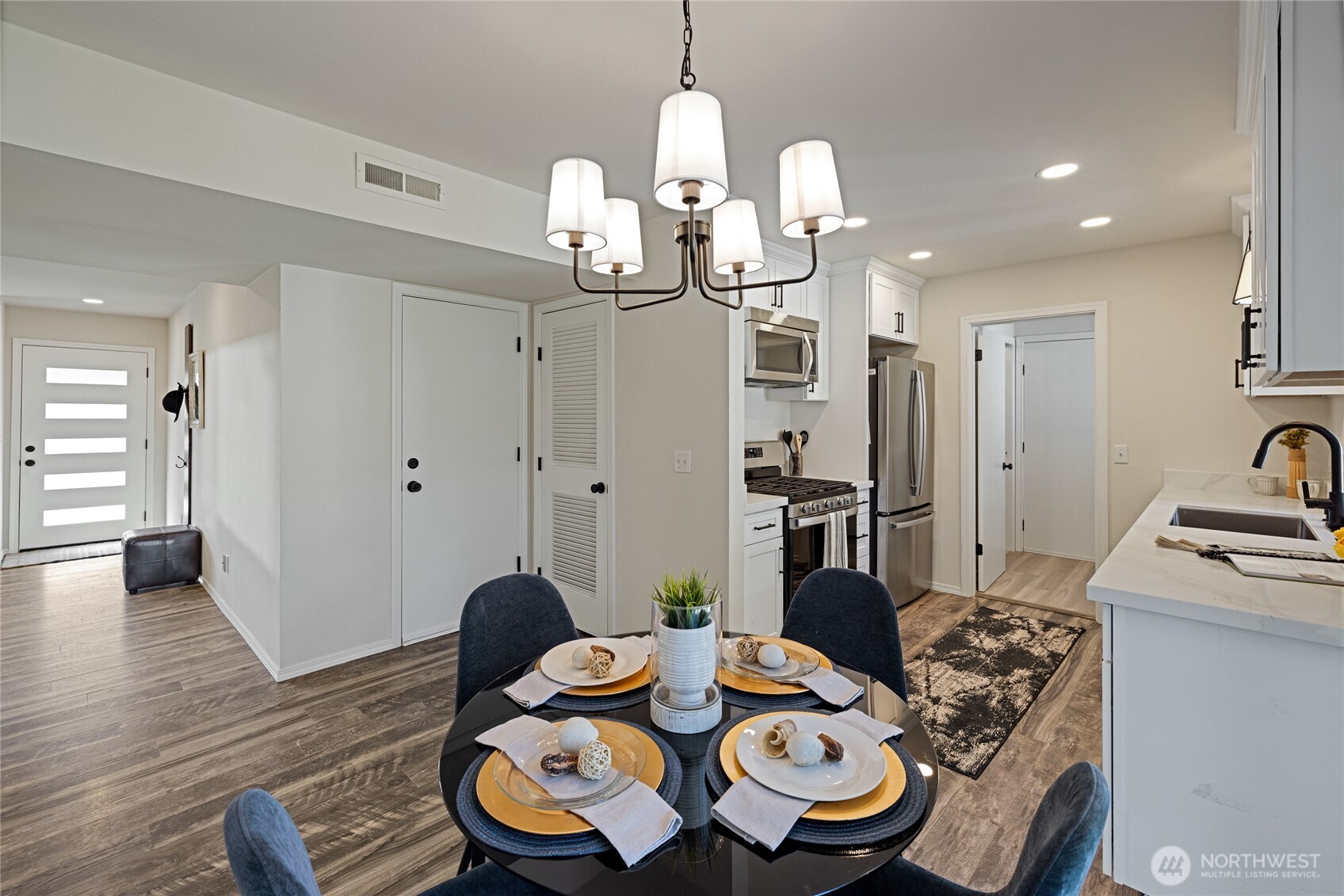1709 36th Street Property Photo 9