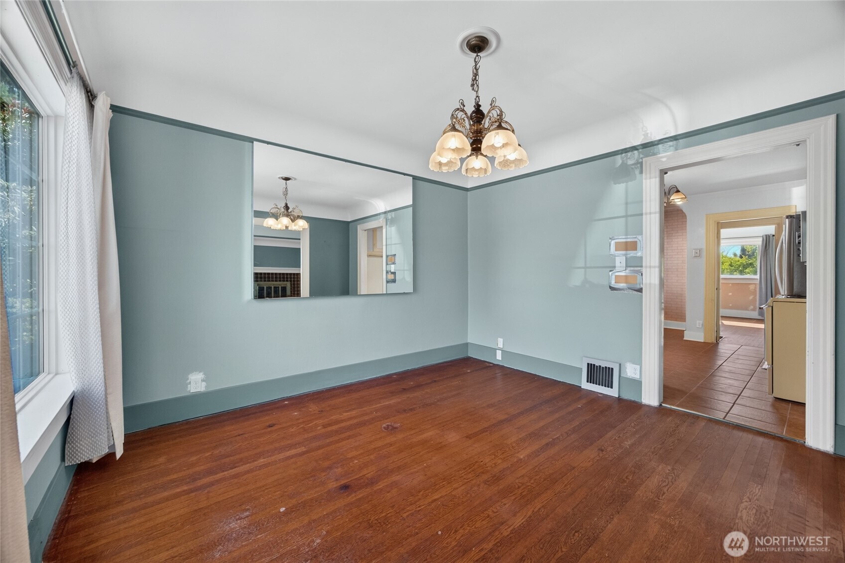 1159 N 77th Street Property Photo 9