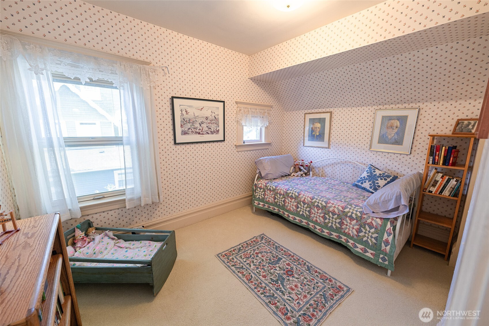 705 Boyer Avenue Property Photo 24