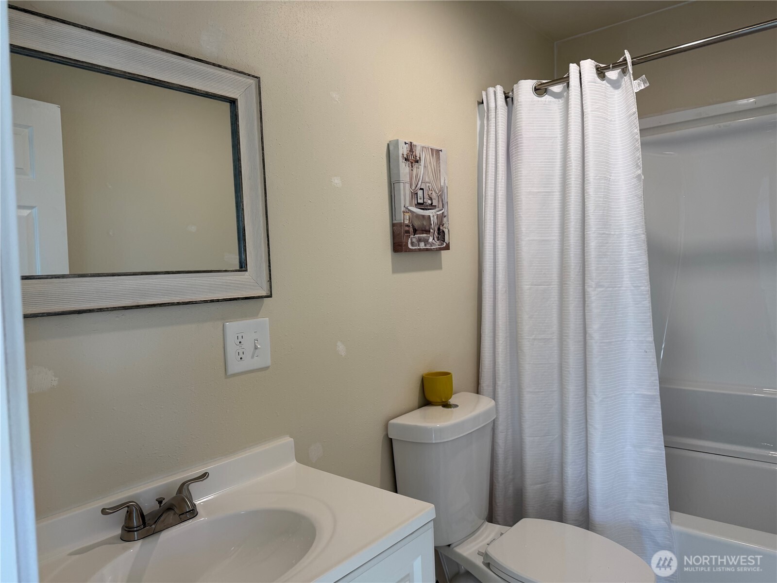 108 W Cherry Avenue Property Photo 17