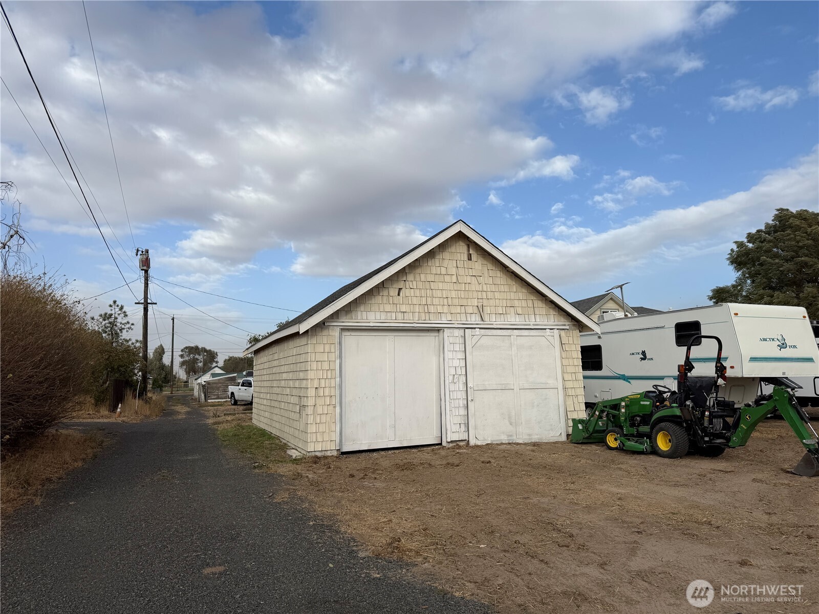 108 W Cherry Avenue Property Photo 19