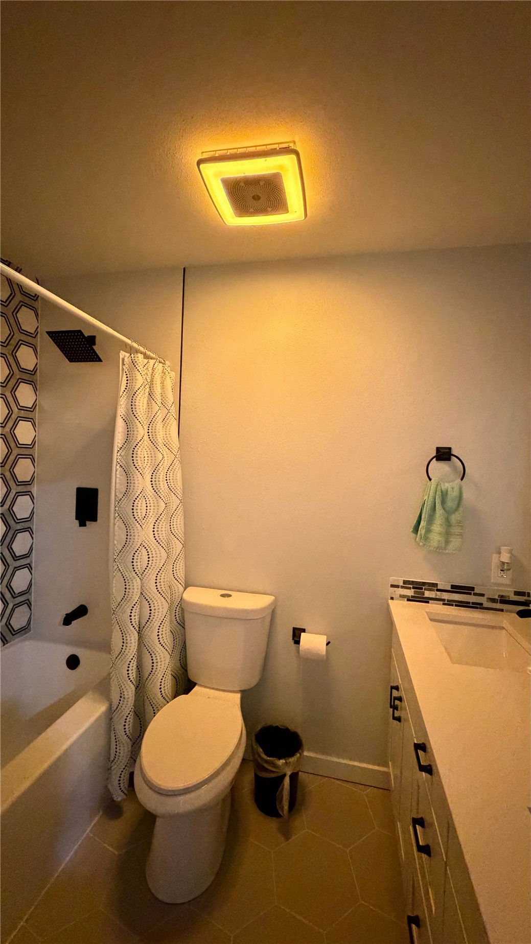 5204 59th Place Property Photo 11