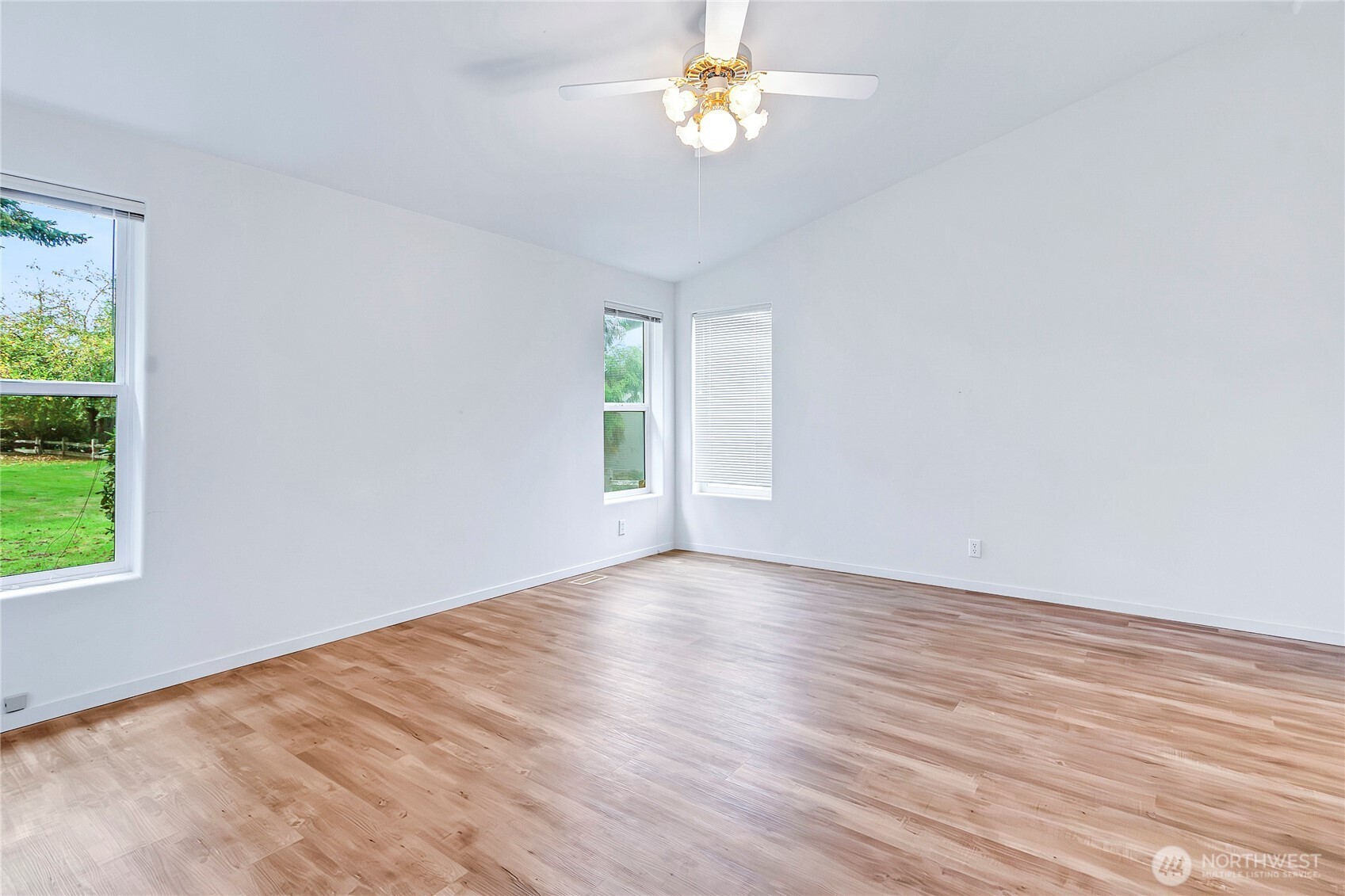 11519 246th Avenue Ct Property Photo 27