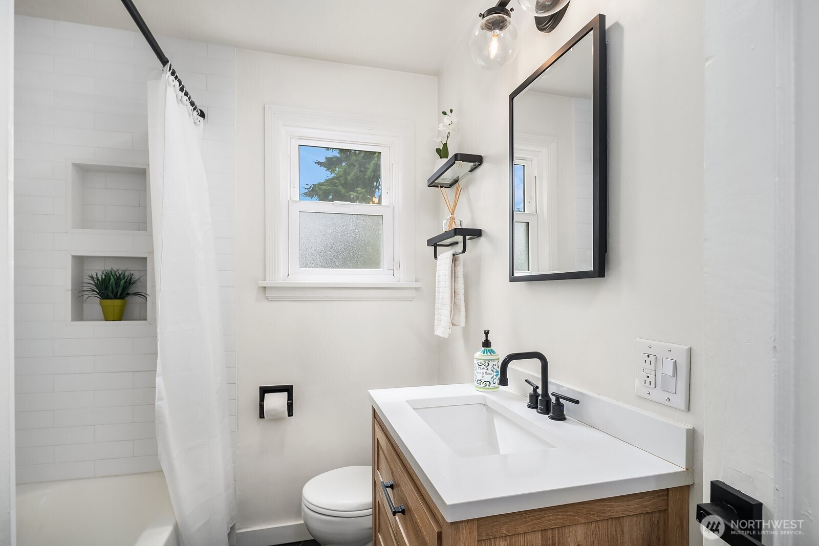 1309 N 80th Street Property Photo 14