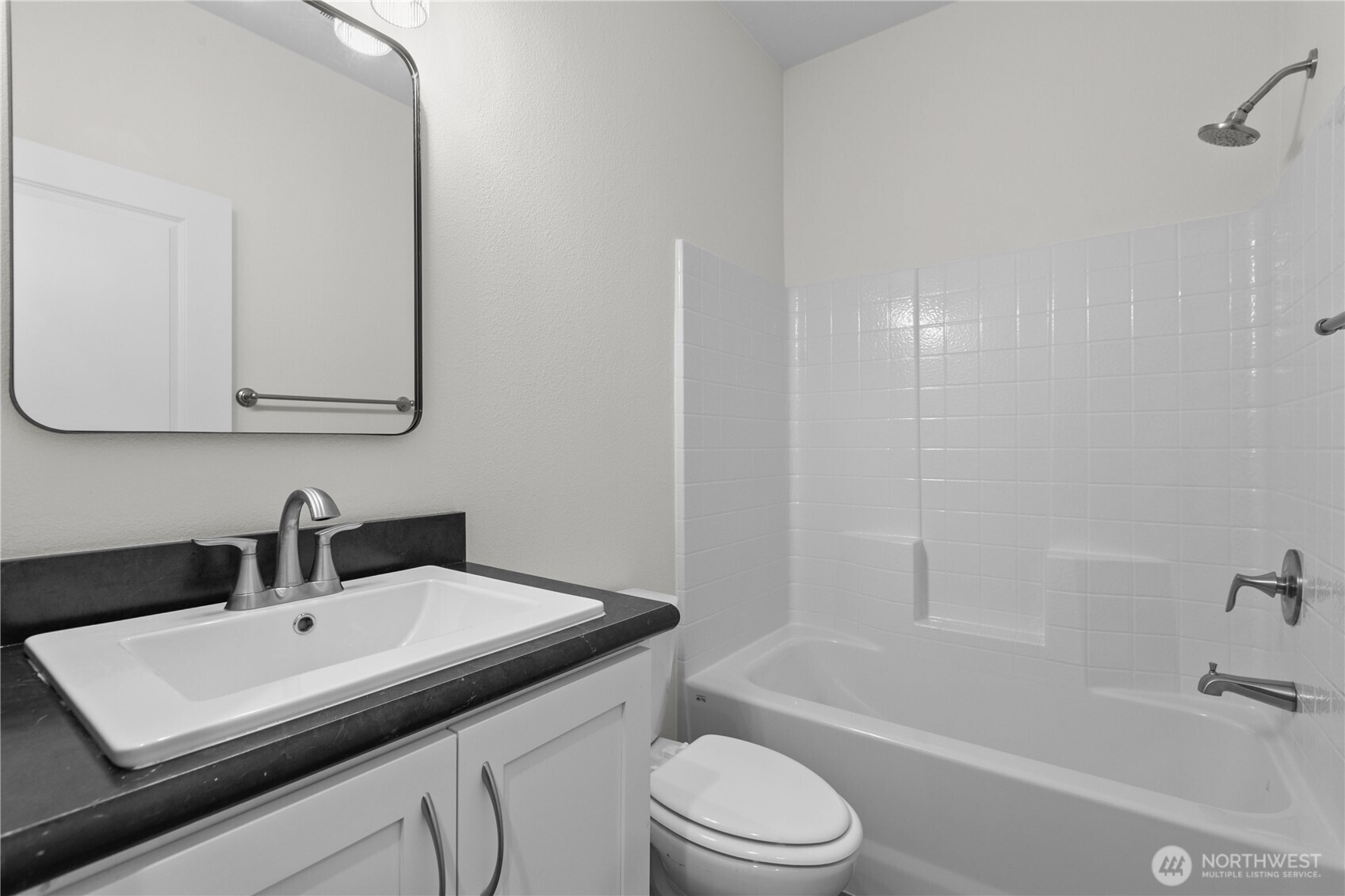 226 E Orange Avenue Property Photo 13