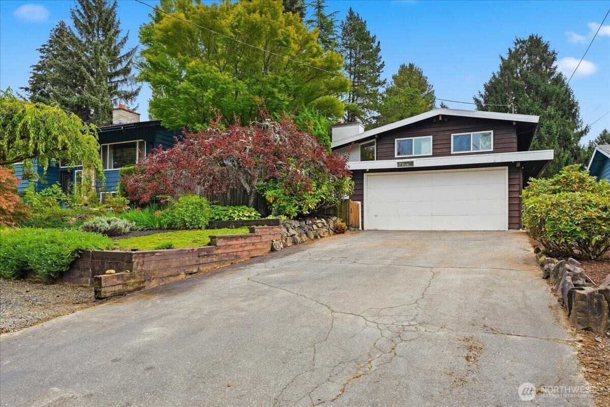 14036 17th Avenue Property Photo 1