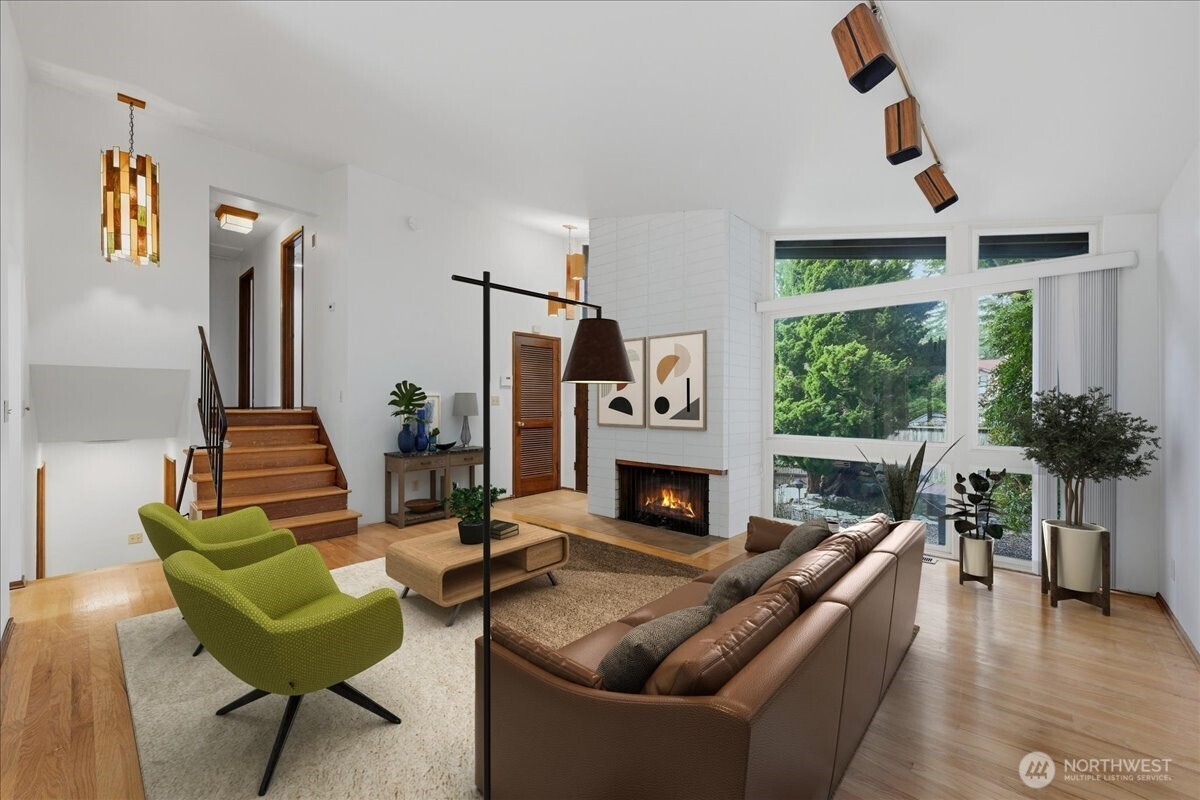 14036 17th Avenue Property Photo 5