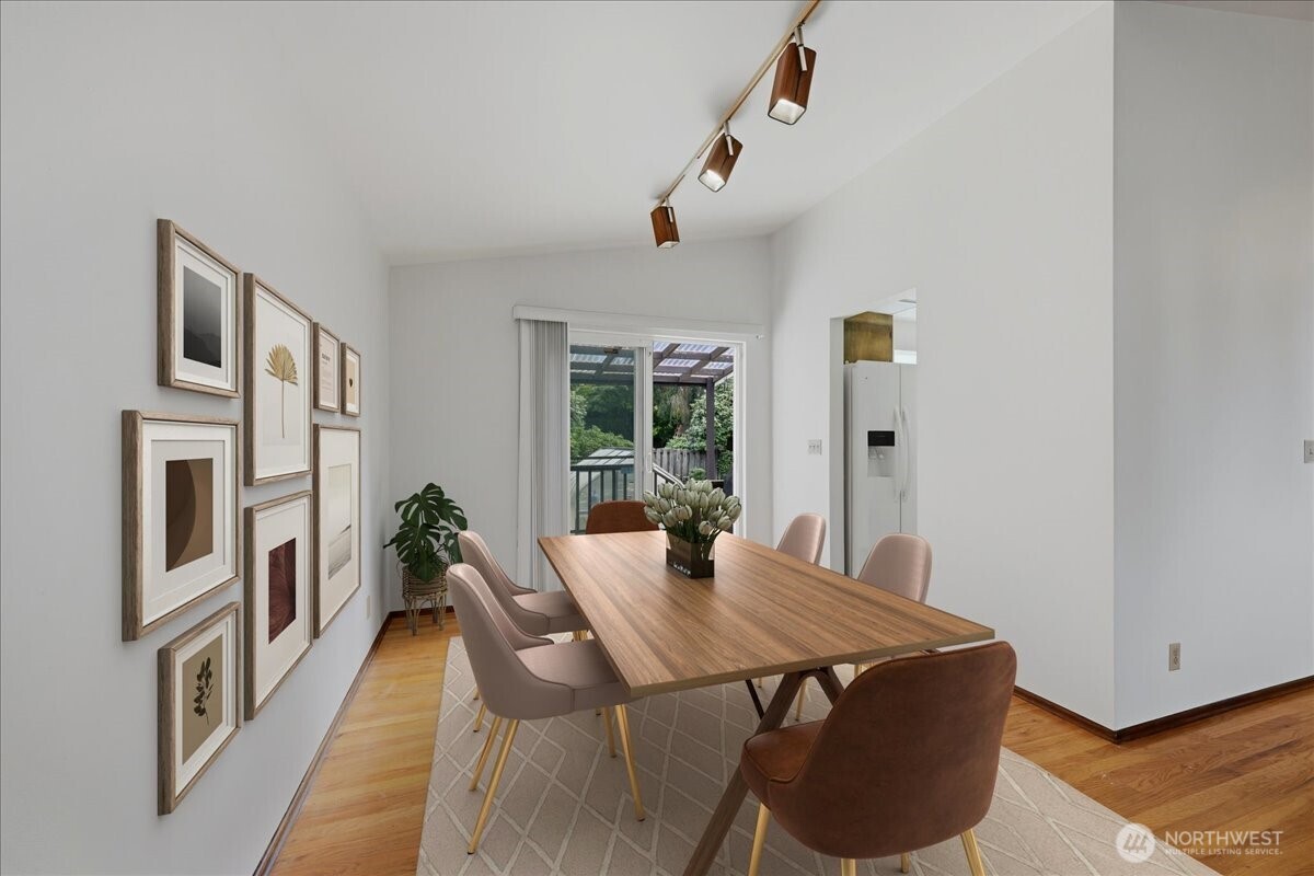 14036 17th Avenue Property Photo 6