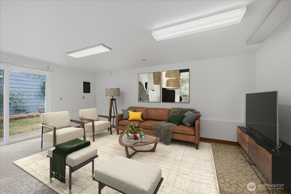 14036 17th Avenue Property Photo 14