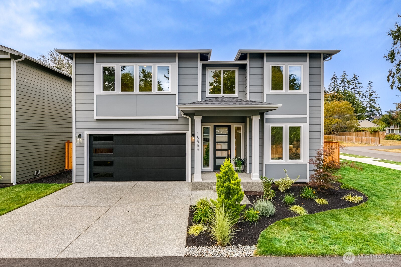 18554 Stone Avenue Property Photo 1