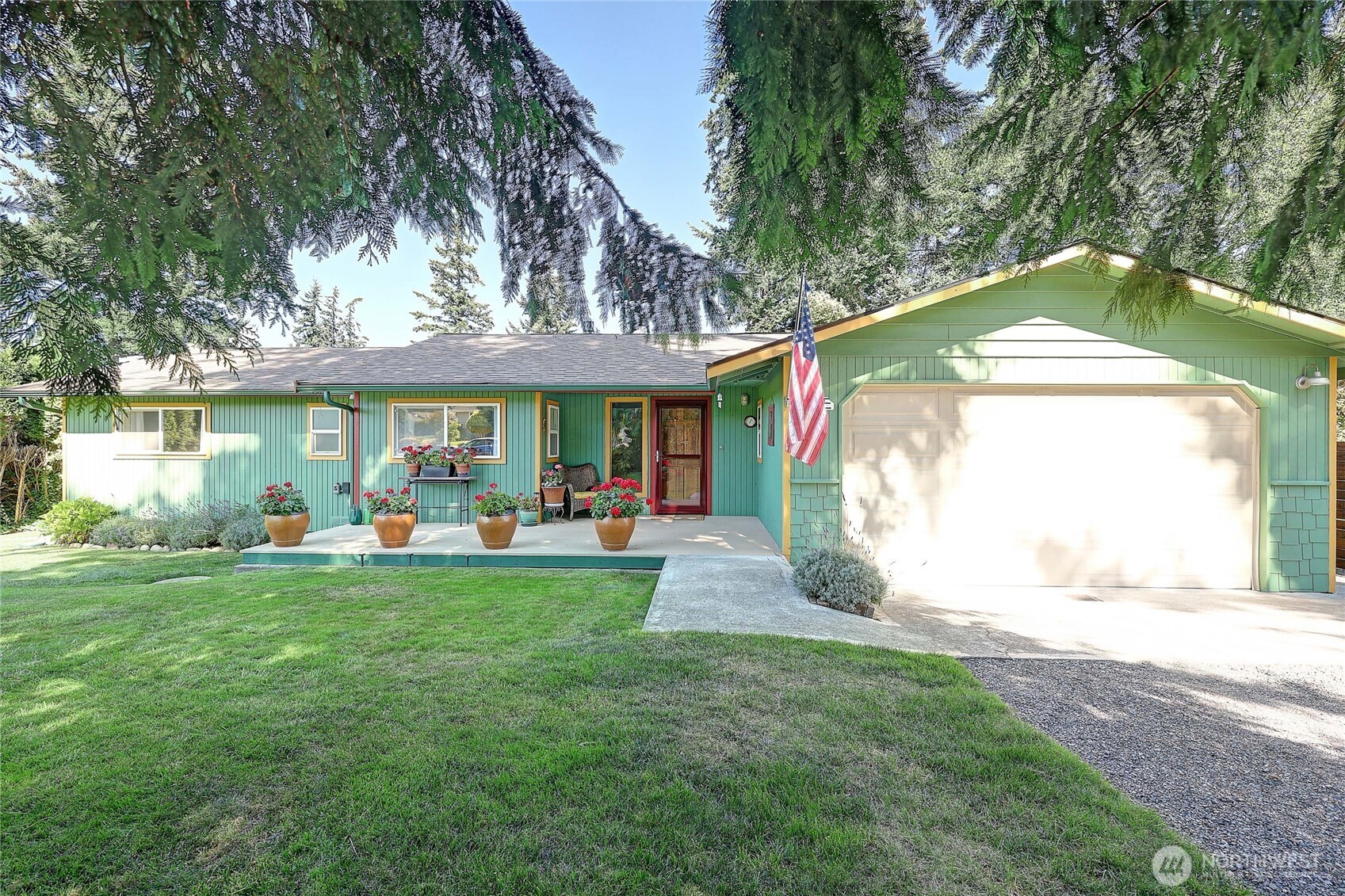 371 Cambrae Drive Property Photo 1