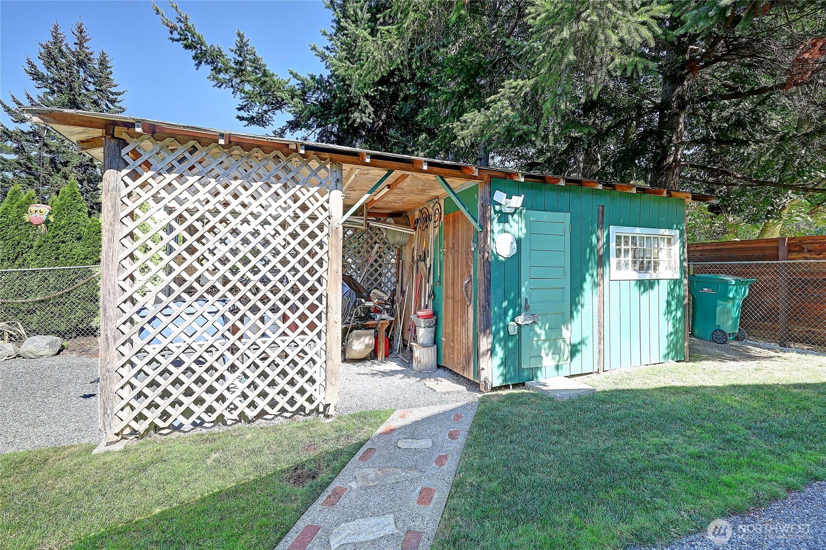 371 Cambrae Drive Property Photo 7