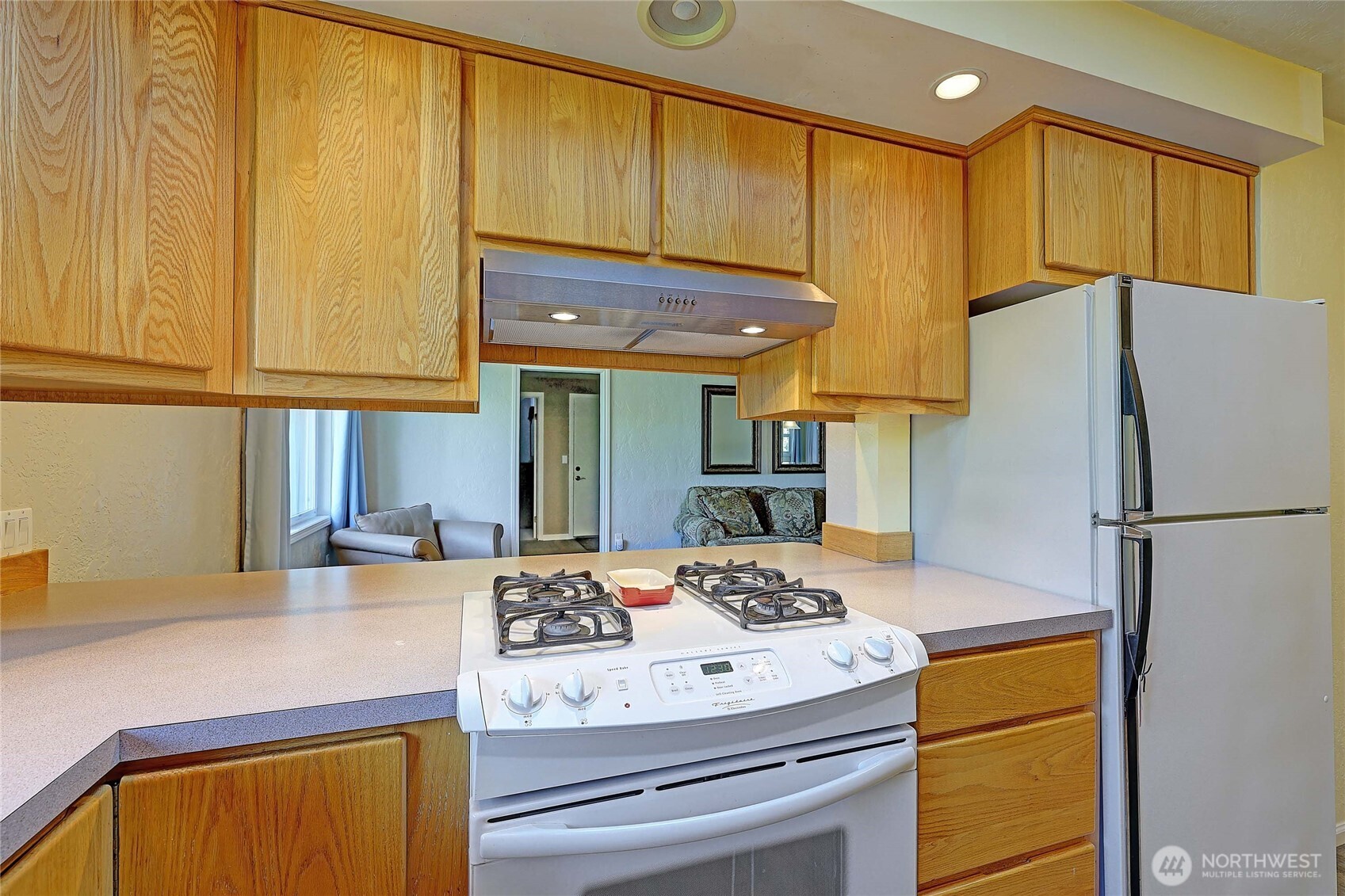 371 Cambrae Drive Property Photo 16
