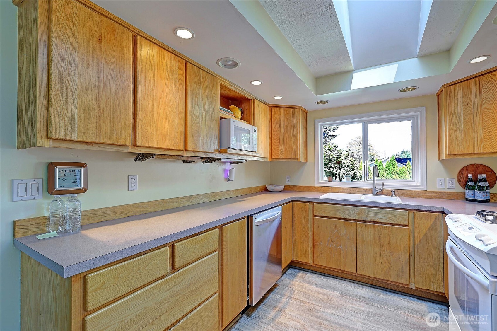 371 Cambrae Drive Property Photo 17
