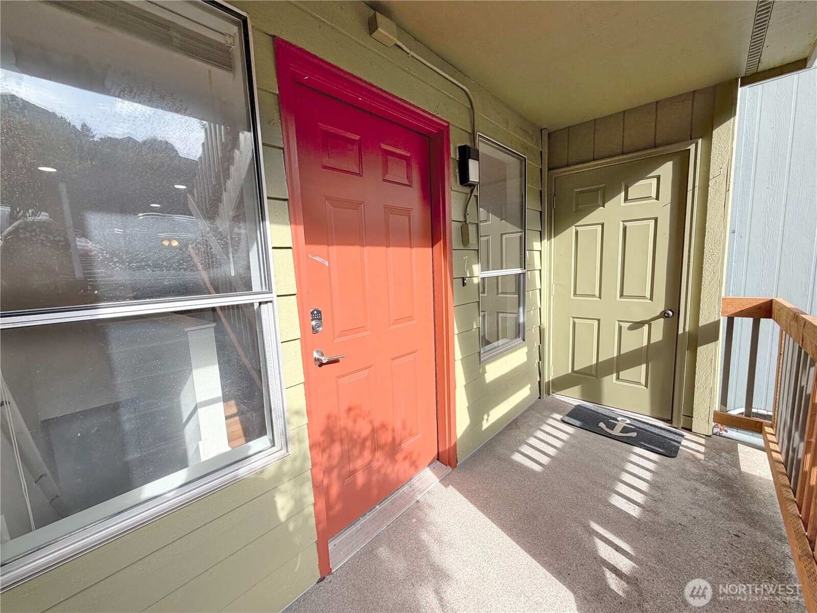 500 N National Avenue 7 Property Photo 2