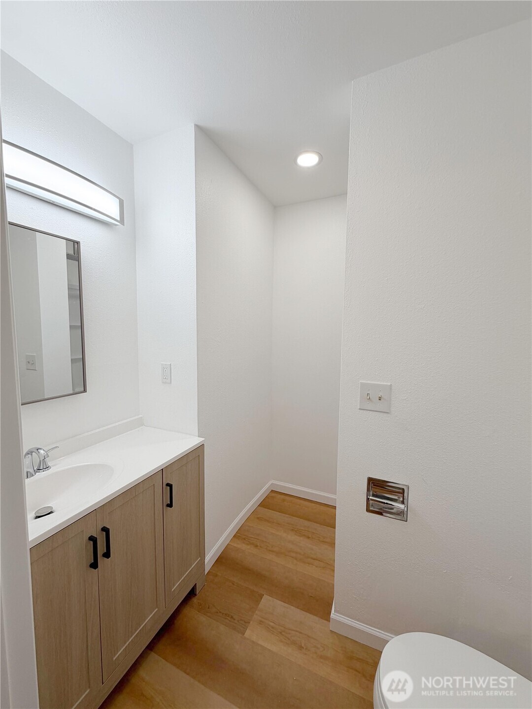 500 N National Avenue 7 Property Photo 19