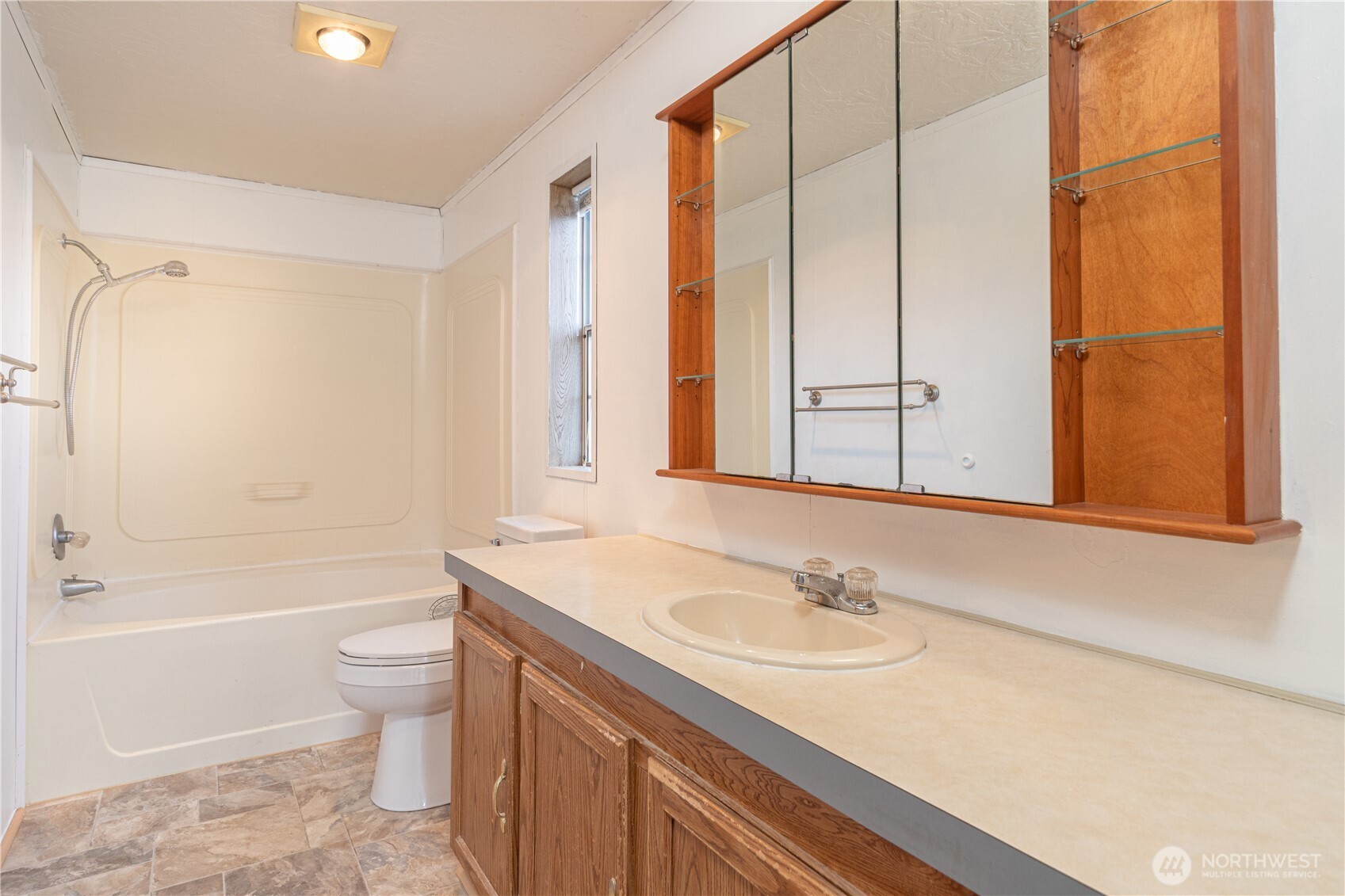 7043 Taurus Lane Property Photo 15