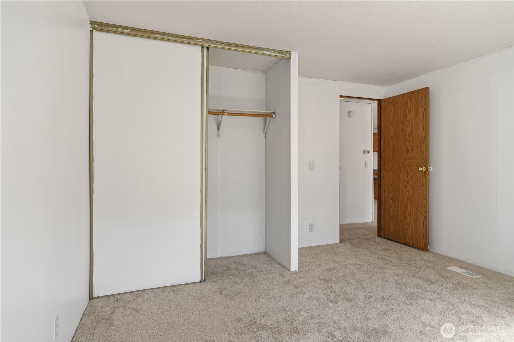 7043 Taurus Lane Property Photo 17