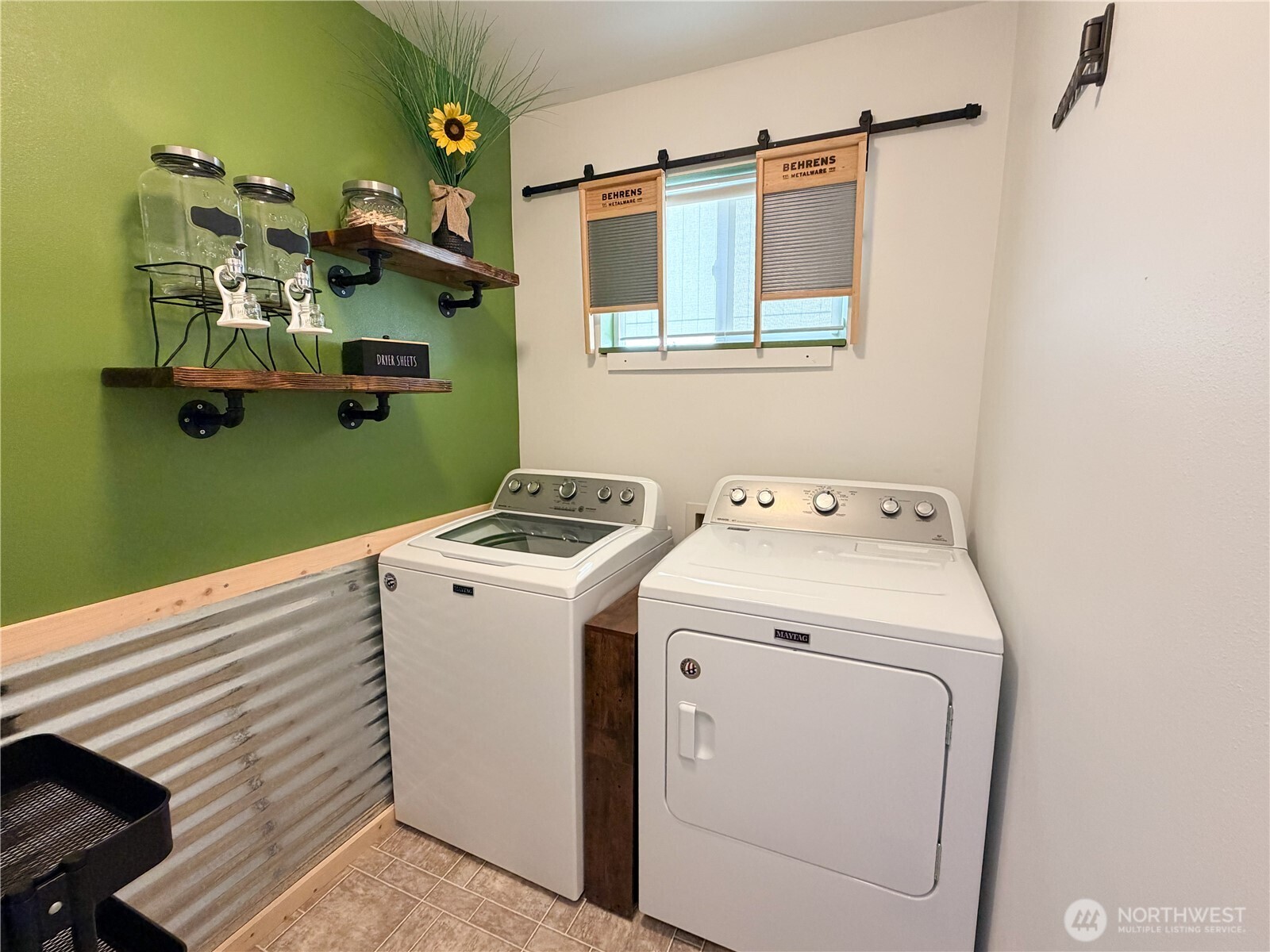7230 S Wapato Street Property Photo 13