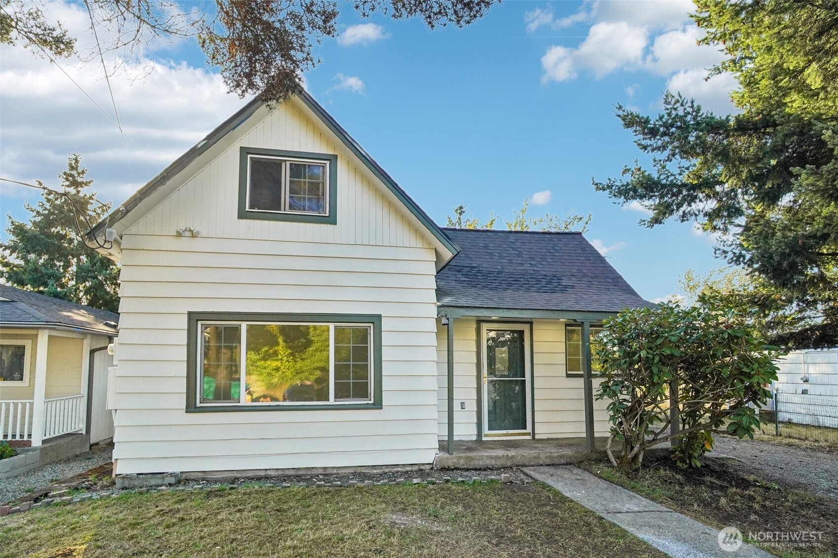 8428 D Street Property Photo 7