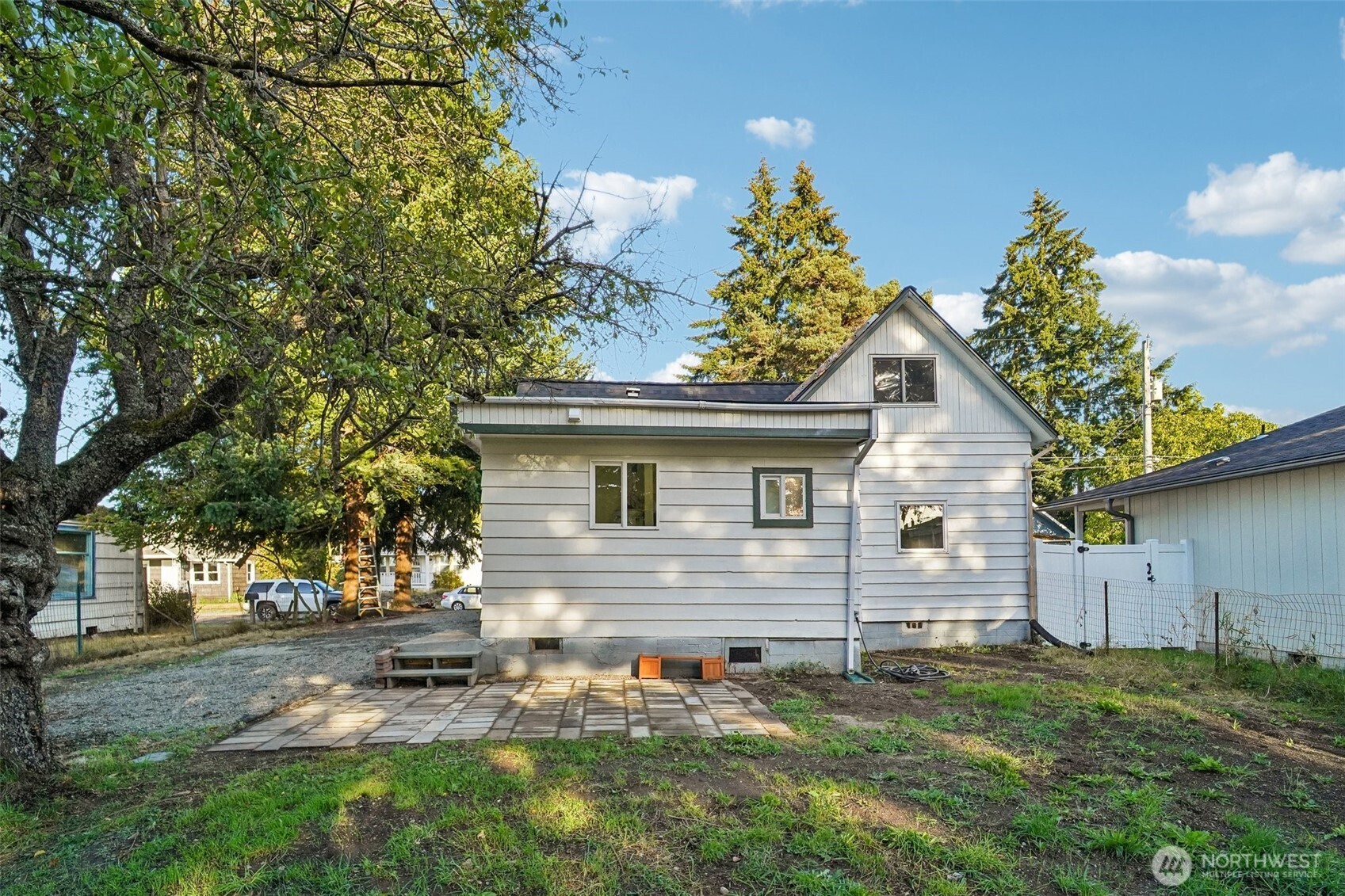 8428 D Street Property Photo 24