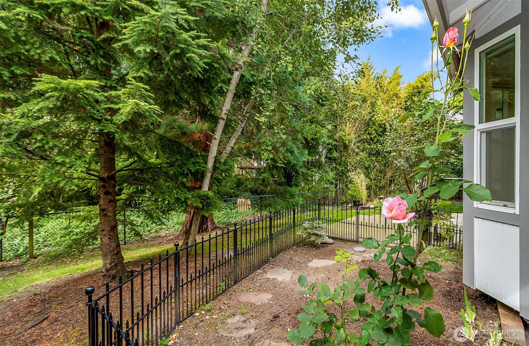 8403 179th Place Property Photo 32