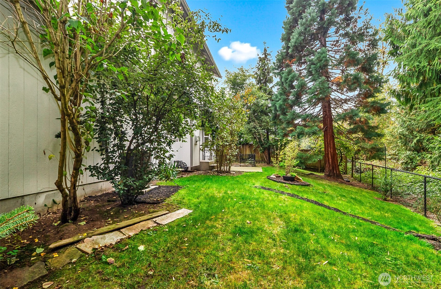 8403 179th Place Property Photo 34