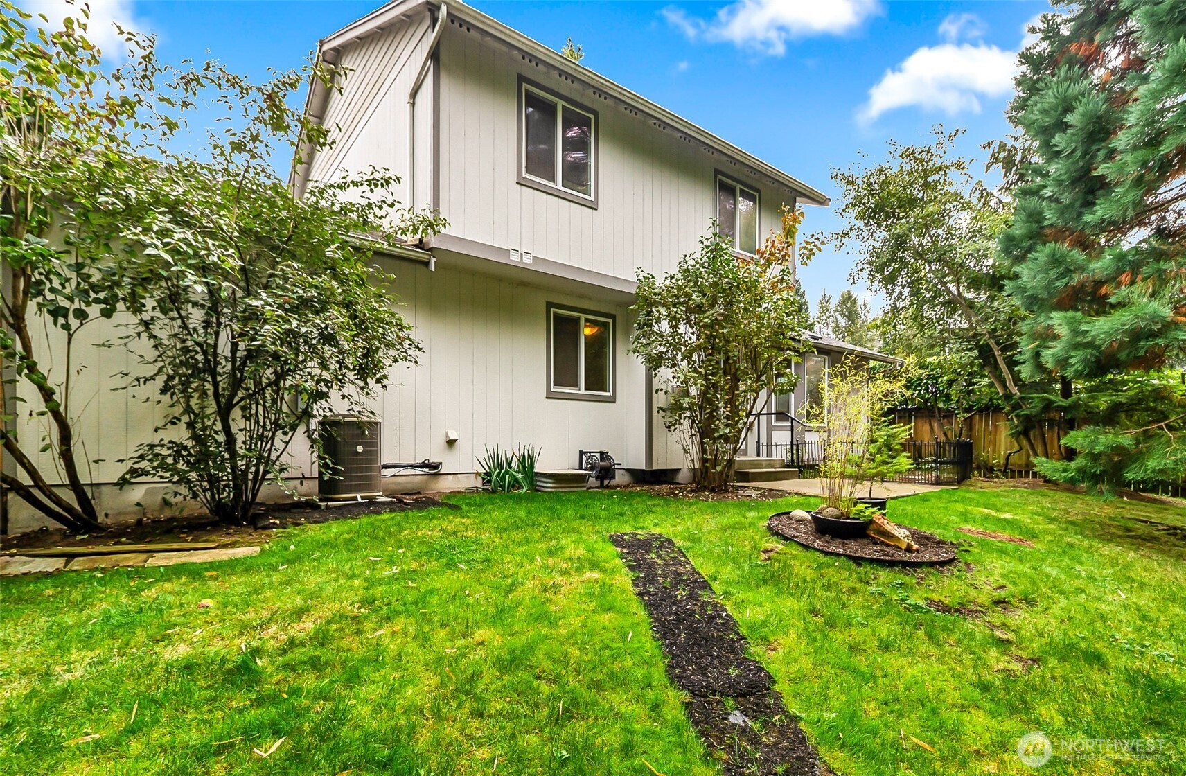 8403 179th Place Property Photo 35