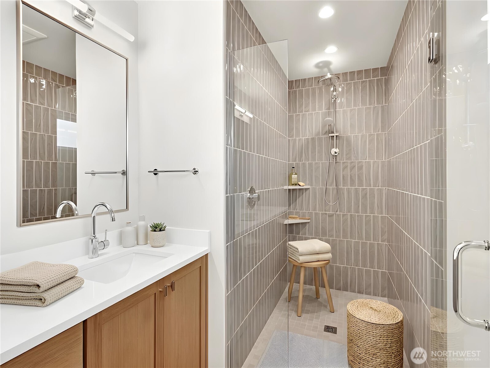 1411 A N 48th Street Property Photo 19