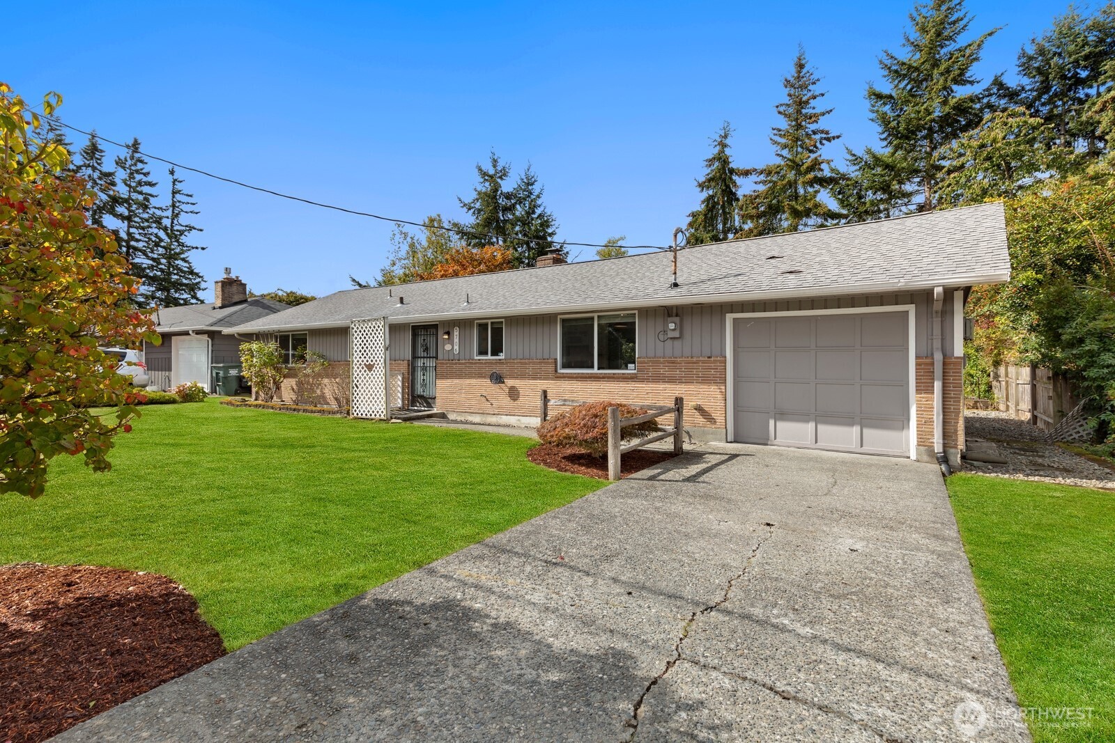 5706 Highland Road Property Photo 2