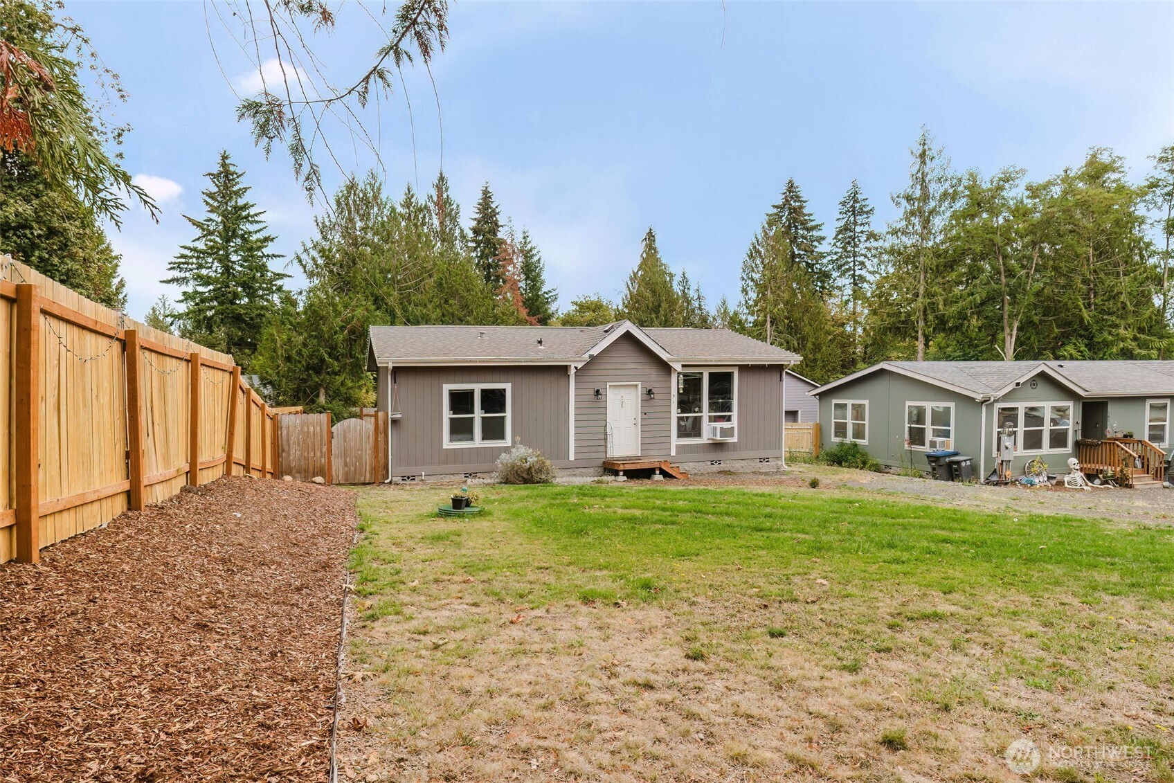91 E Ashwood Lane Property Photo 1