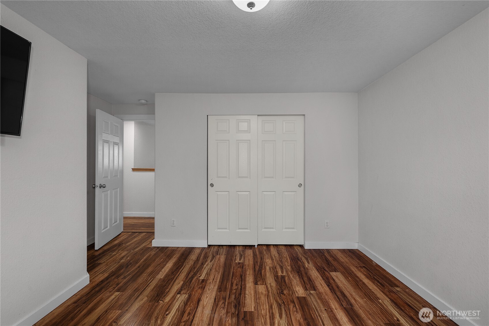 7135 Southwick Property Photo 14