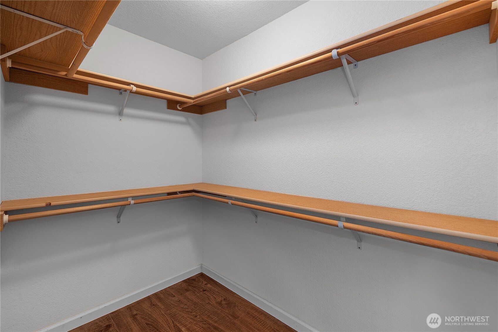 7135 Southwick Property Photo 23
