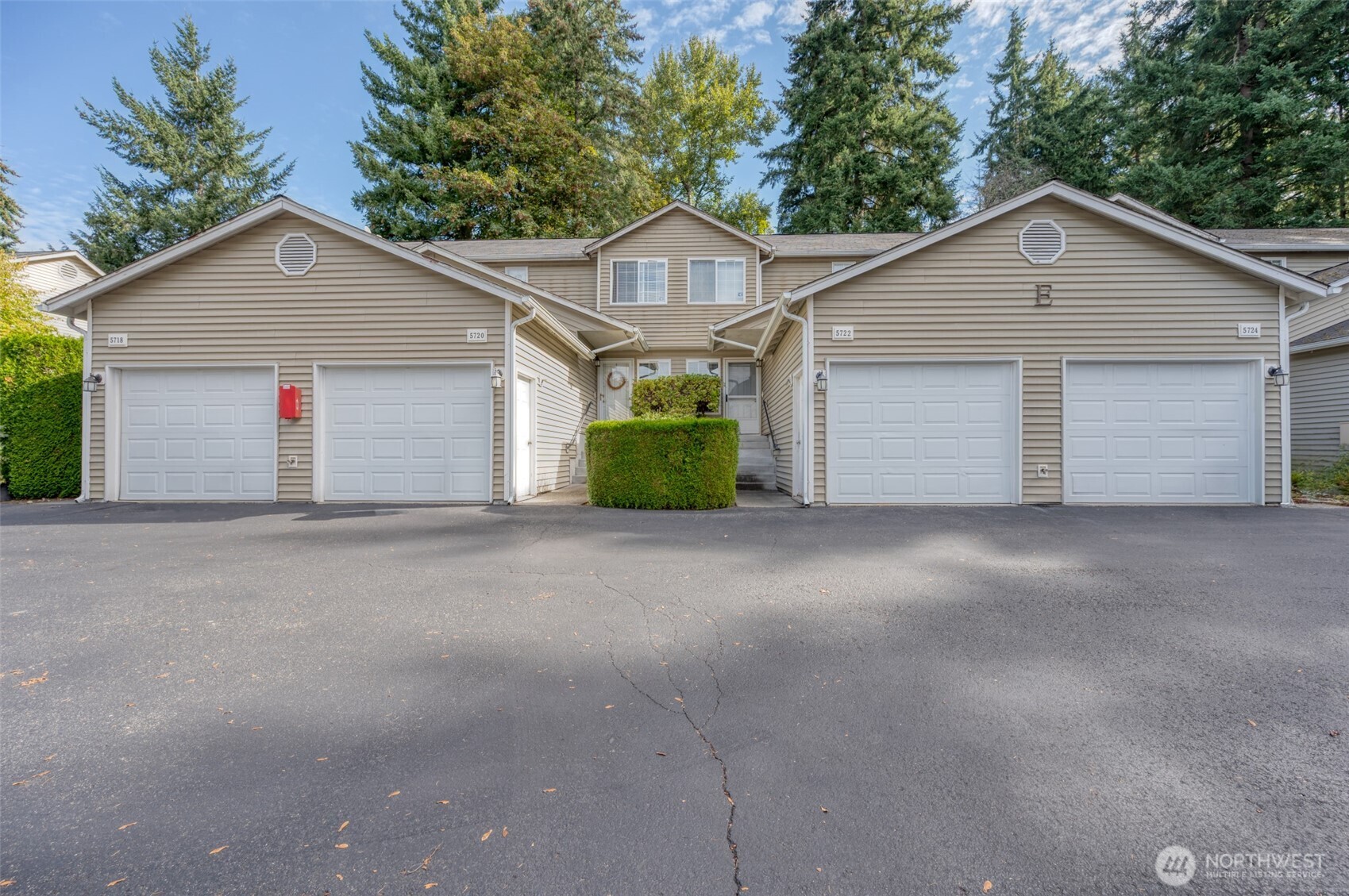 5722 99th Street Ct Property Photo 1
