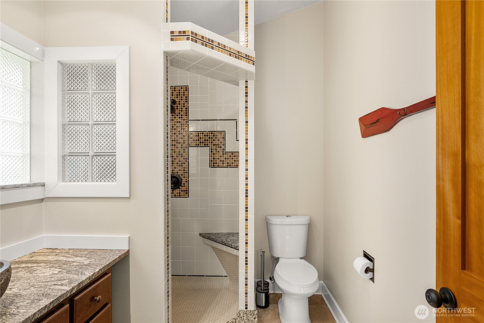 643 Woodland Loop Property Photo 18