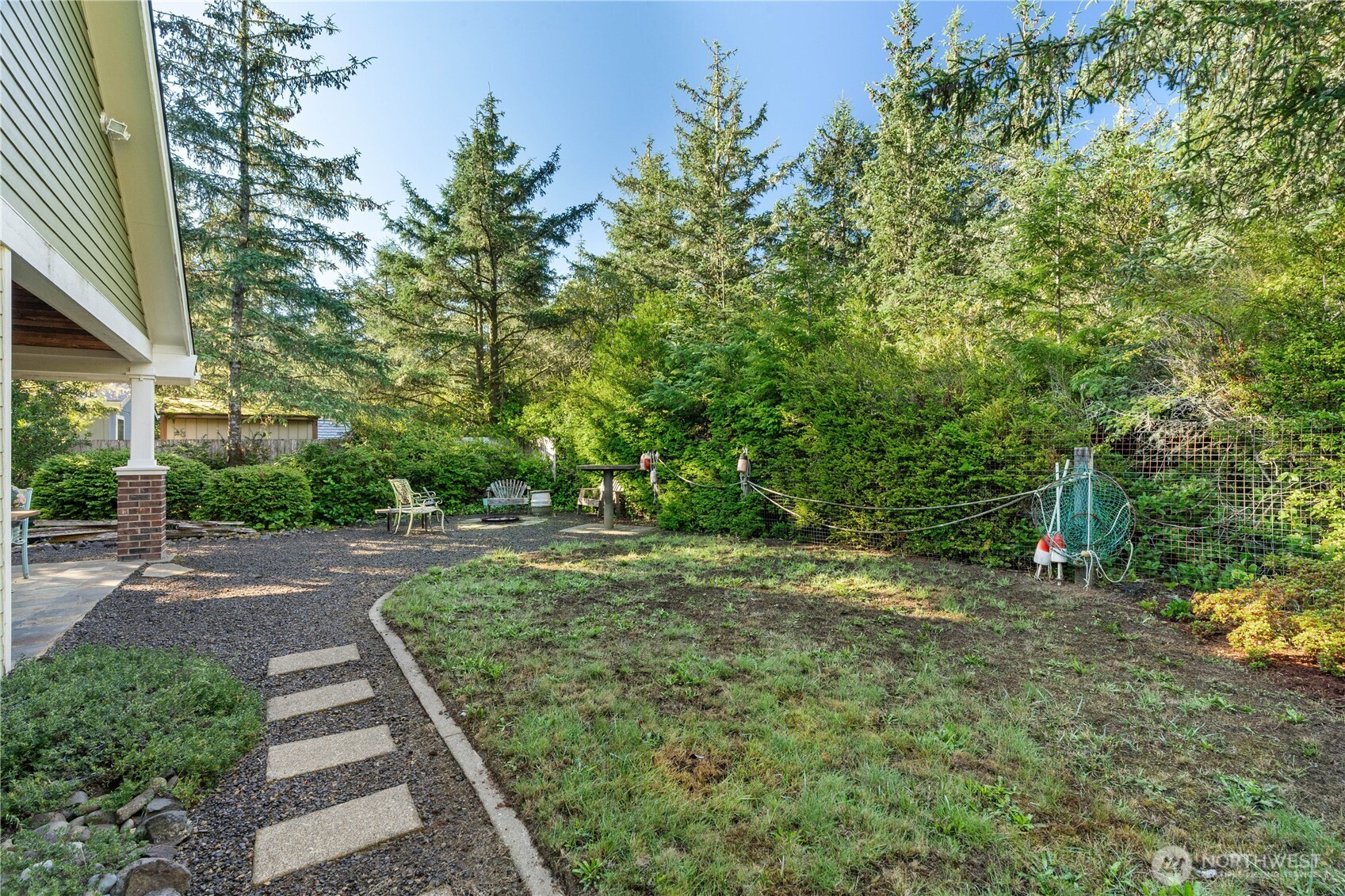 643 Woodland Loop Property Photo 23