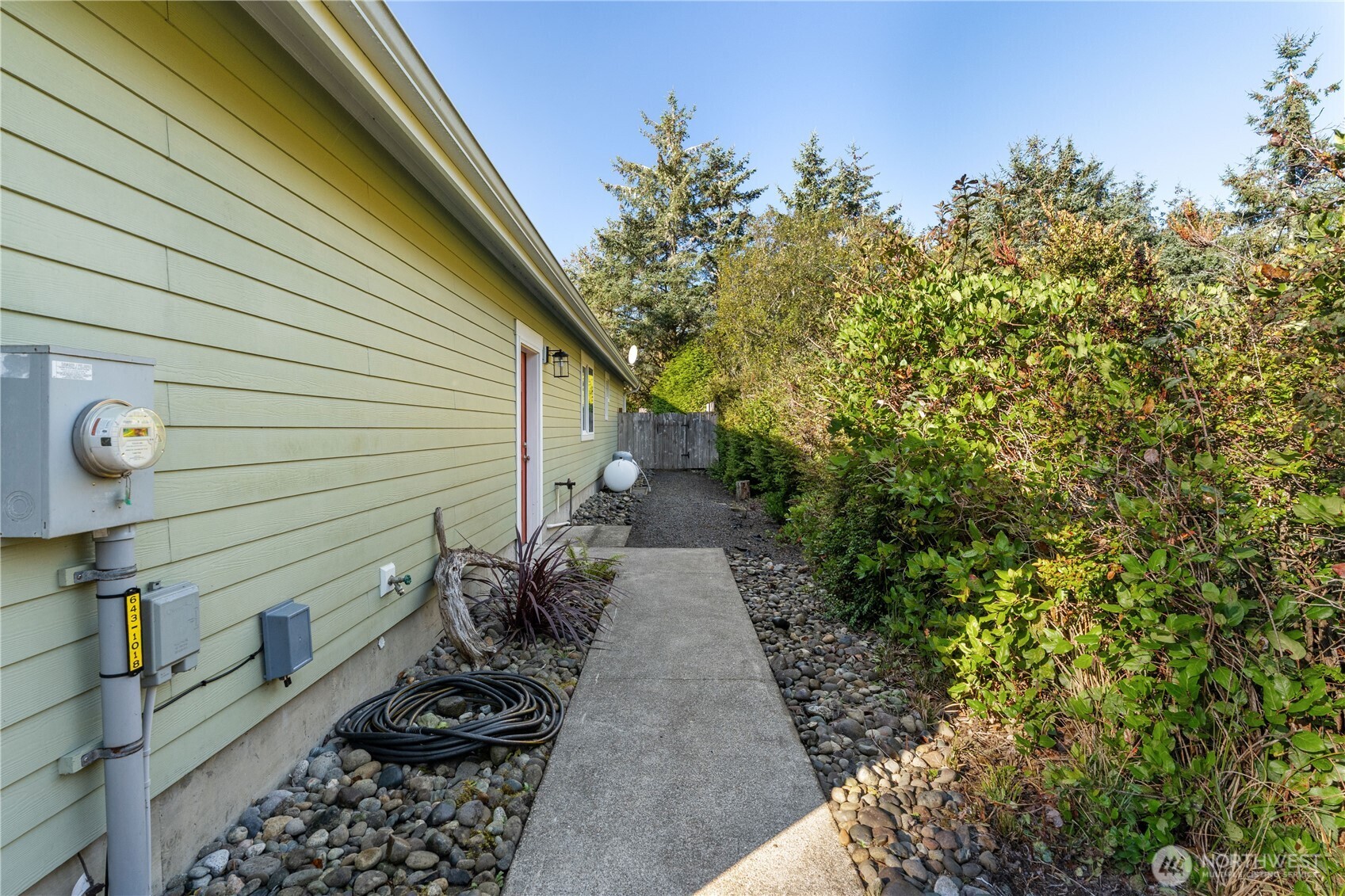 643 Woodland Loop Property Photo 27
