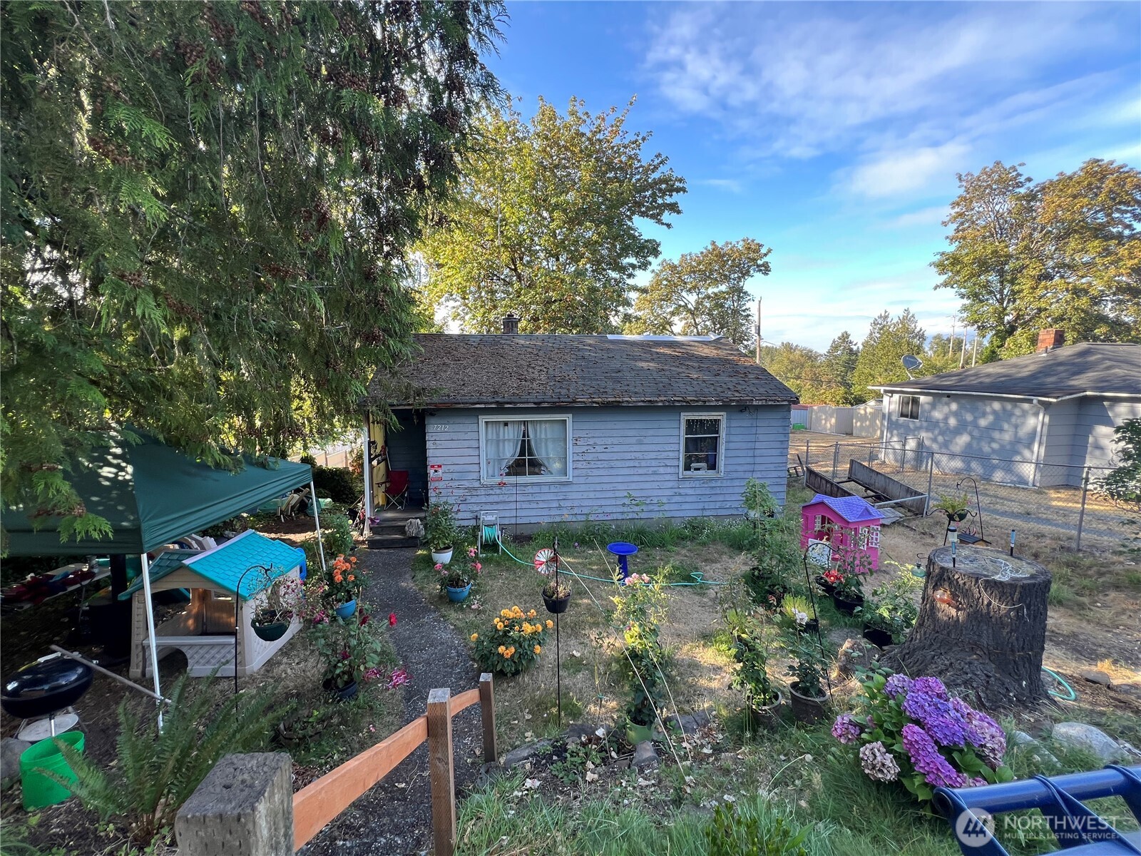 7212 S 126th Street Property Photo 1